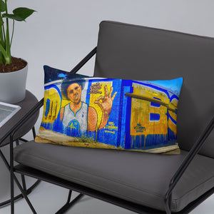 Steph 30 Mural Basic Pillow