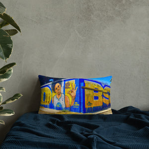 Steph 30 Mural Basic Pillow
