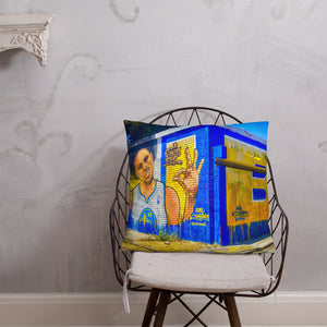 Steph 30 Mural Basic Pillow